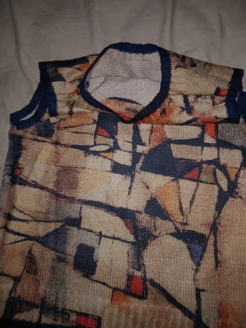 Sleeveless V-Neck Knit Sweater Vest in Beige Multi